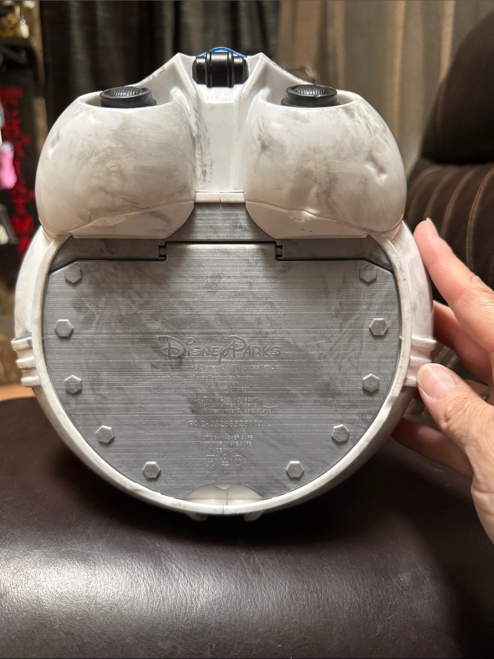 Disney Star Wars Clone Trooper Helmet Popcorn Bucket - Picture 3 of 4